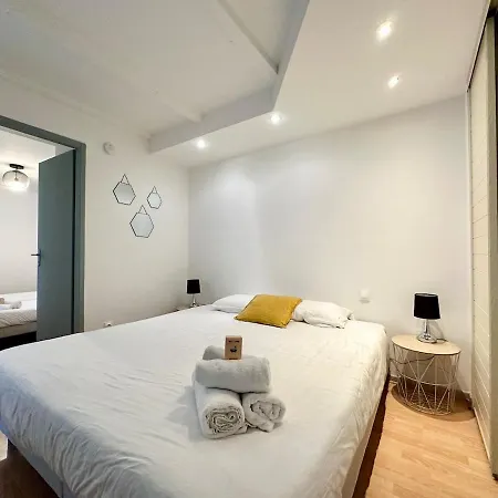 La Tannière - 4 à 6 Personnes - Lit Kingsize - Proche Gare Apartment *