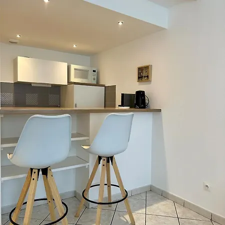 La Tannière - 4 à 6 Personnes - Lit Kingsize - Proche Gare * Nancy